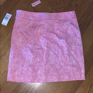 Pink patterned vinyard vines skirt